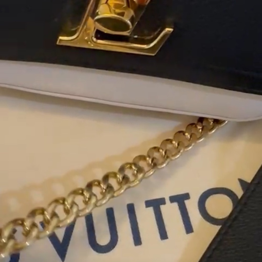 ❌SOLD❌Louis Vuitton Black Lockme Tender Noir - Picture 9 of 11